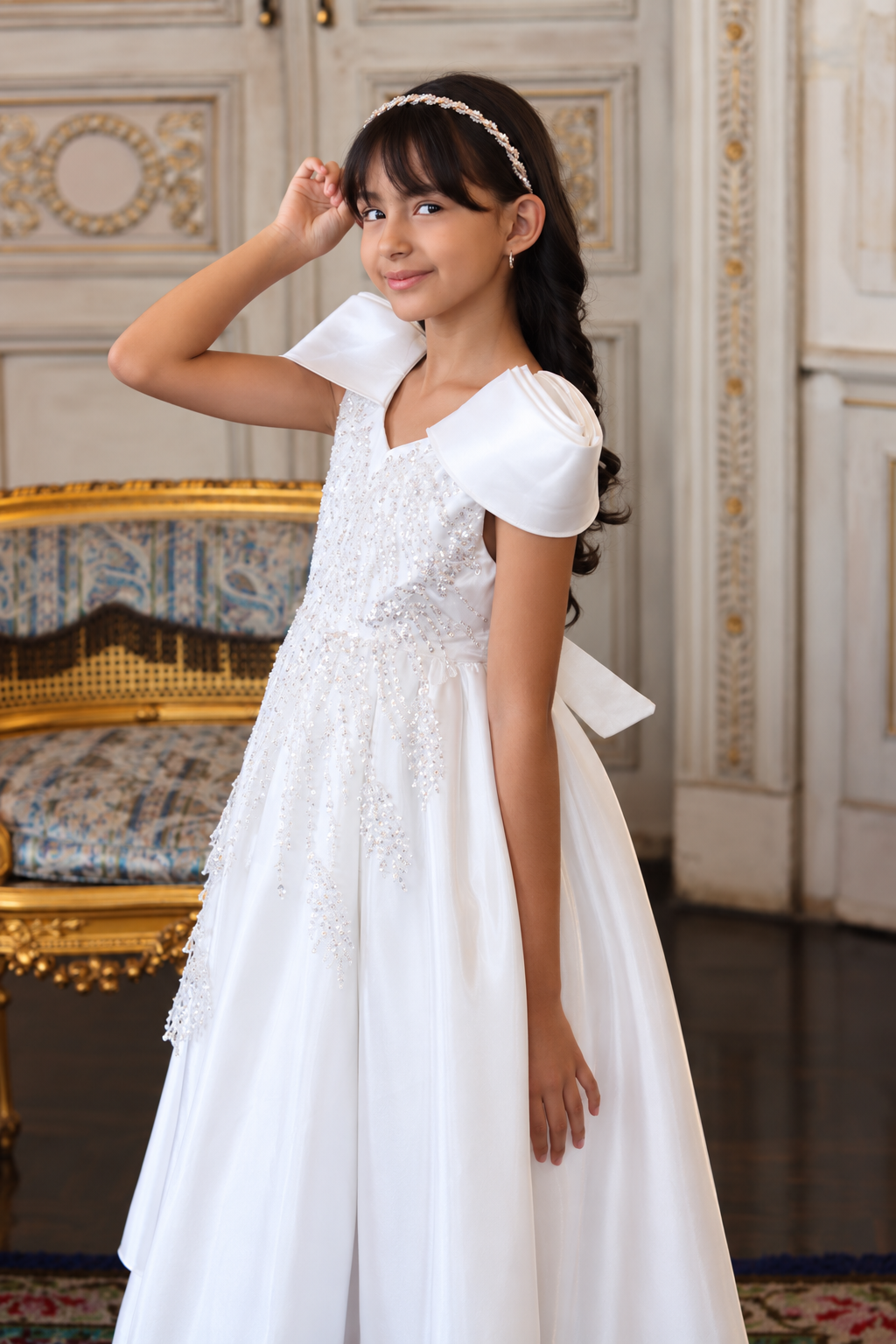 Elegante y encantador, el Vestido Bose Blanco  ideal para Bautizo y primera comunión.
