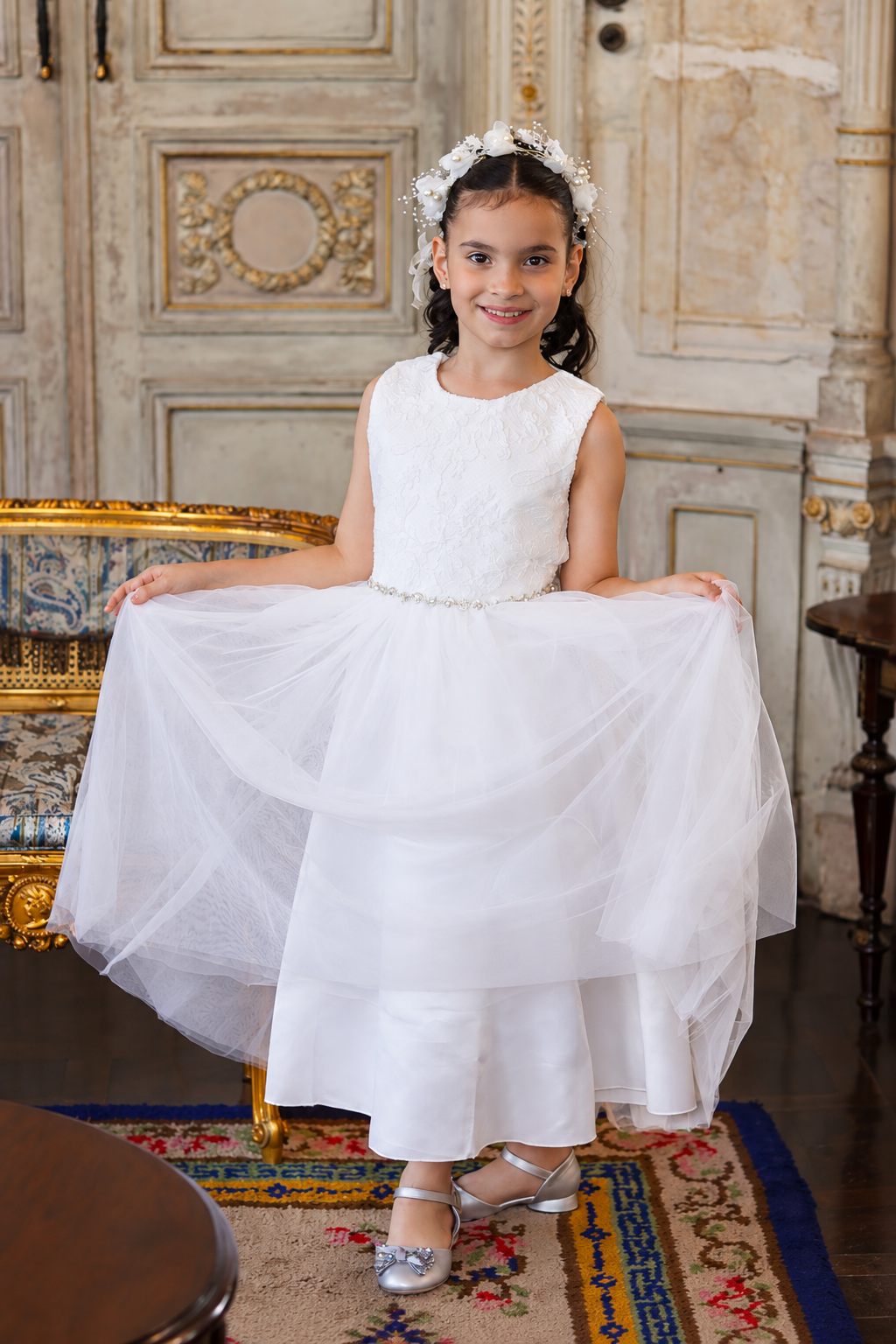 Elegante y delicado, el Vestido Claridad ideal para Bautizo y primera comunión. 