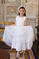 Elegante y delicado, el Vestido Claridad ideal para Bautizo y primera comunión. 