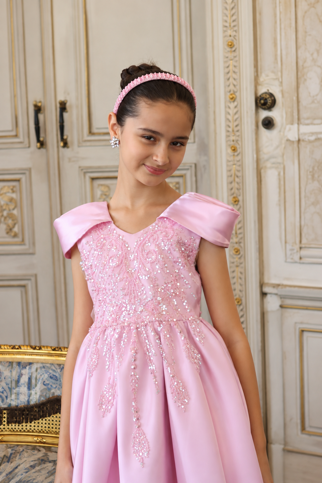 Logo de Maloko Kids Perú, tienda de vestidos, zapatos y accesorios para niñas